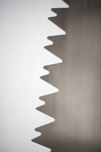 VIII &mdash; A saw to cut problems dependencies and isolates problems.